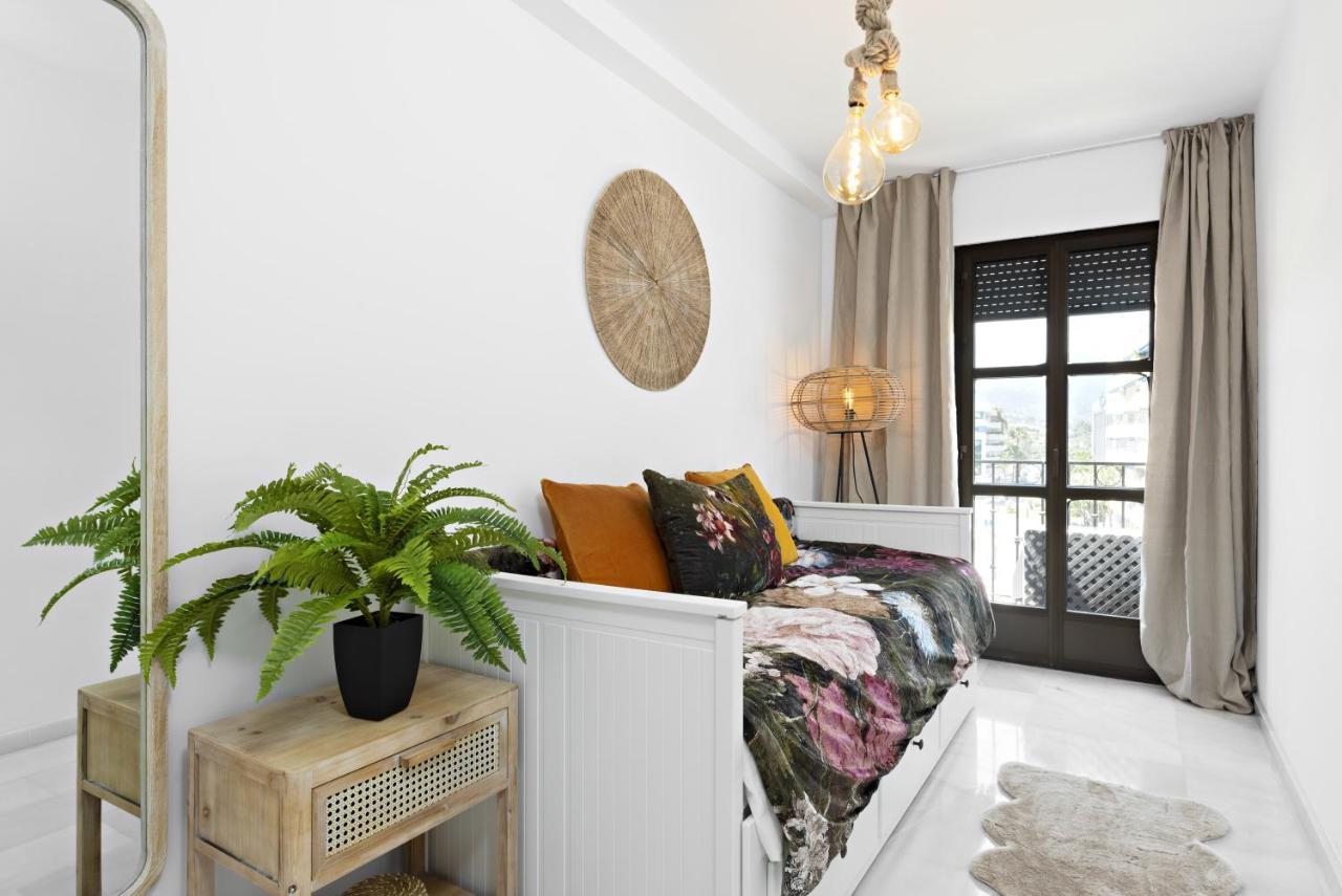 Two Bedroom Apartment In Puerto Banus With Terrace Marbella Exterior foto